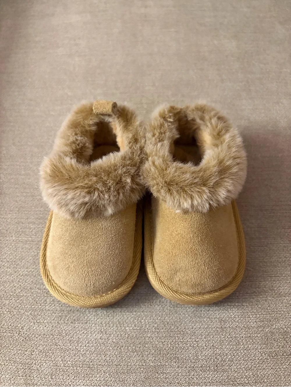 Bearpaw Baby Cozy Faux Fur Lined Slippers - Camel